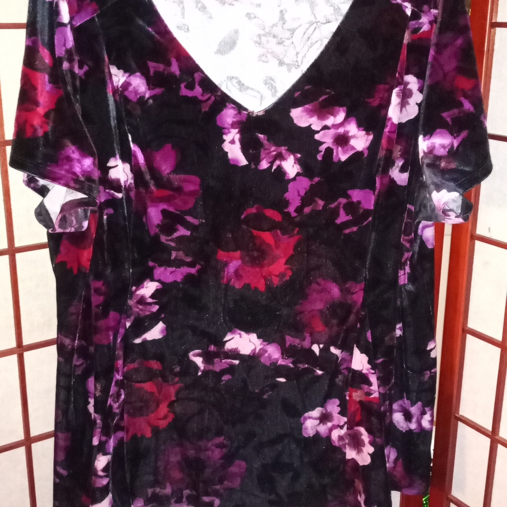 Velvet black and purple flowers shirt